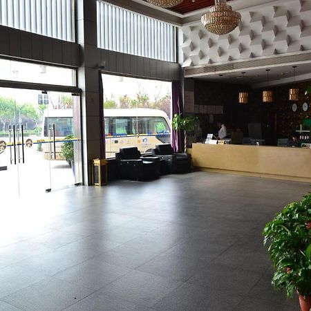 Jingyue 99 Inn Shanghai Pudong Airport Shiwan Branch Eksteriør billede